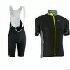 Completo Ciclismo Uomo GSG Pantalone Aurine Maglia Rolle Nero 1 Completo Ciclismo Uomo GSG Pantalone Aurine Maglia Rolle Nero -Vendite abbigliamento bici COMPLETO CICLISMO UOMO GSG PANTALONE AURINE MAGLIA ROLLE NERO